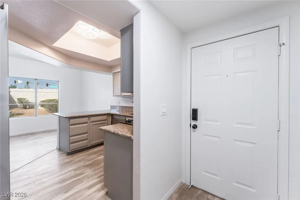 8432 Running Deer Ave, Las Vegas, NV 89145