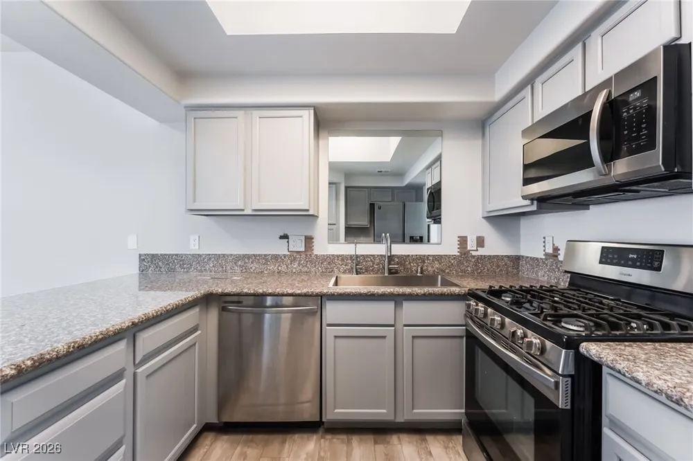 8432 Running Deer Ave, Las Vegas, NV 89145