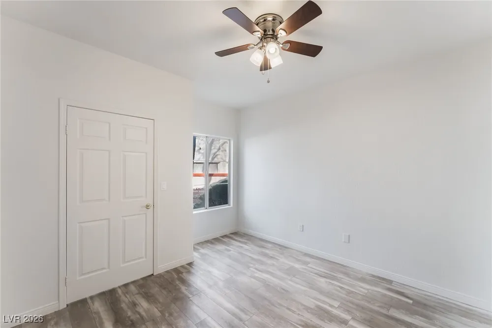 8432 Running Deer Ave, Las Vegas, NV 89145