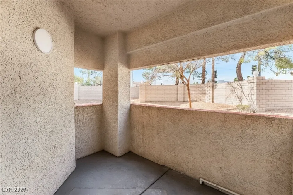 8432 Running Deer Ave, Las Vegas, NV 89145
