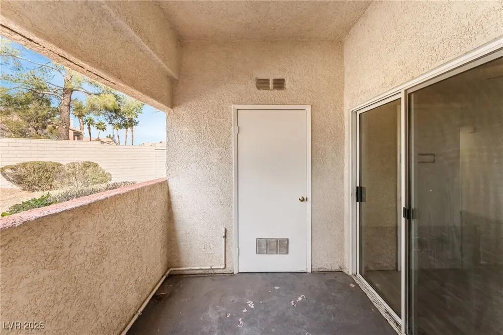 8432 Running Deer Ave, Las Vegas, NV 89145