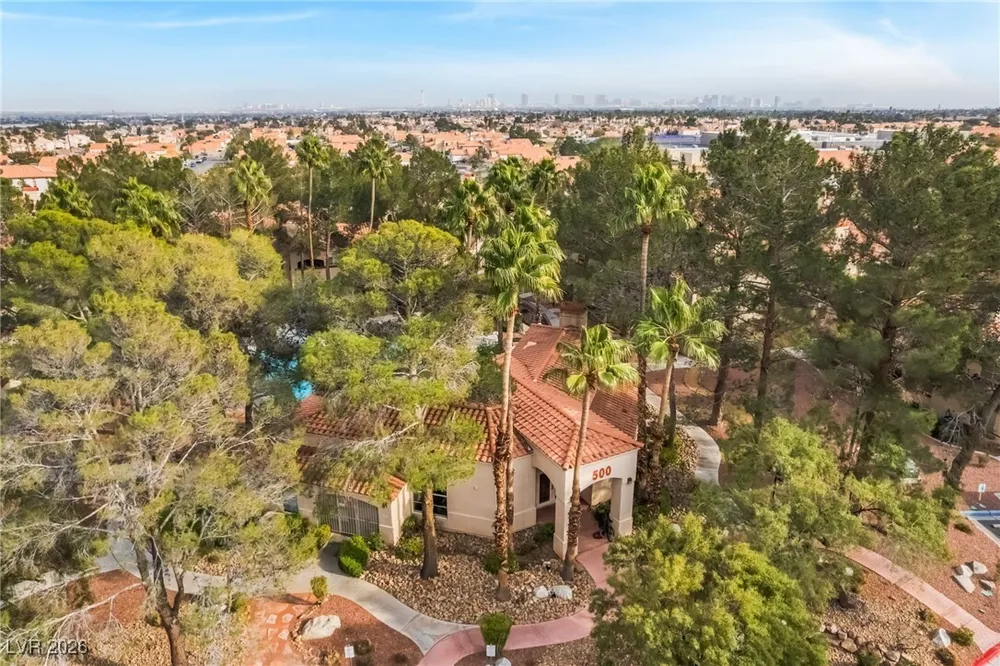 8432 Running Deer Ave, Las Vegas, NV 89145