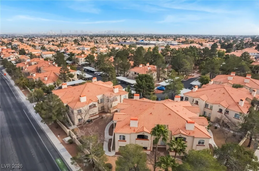 8432 Running Deer Ave, Las Vegas, NV 89145