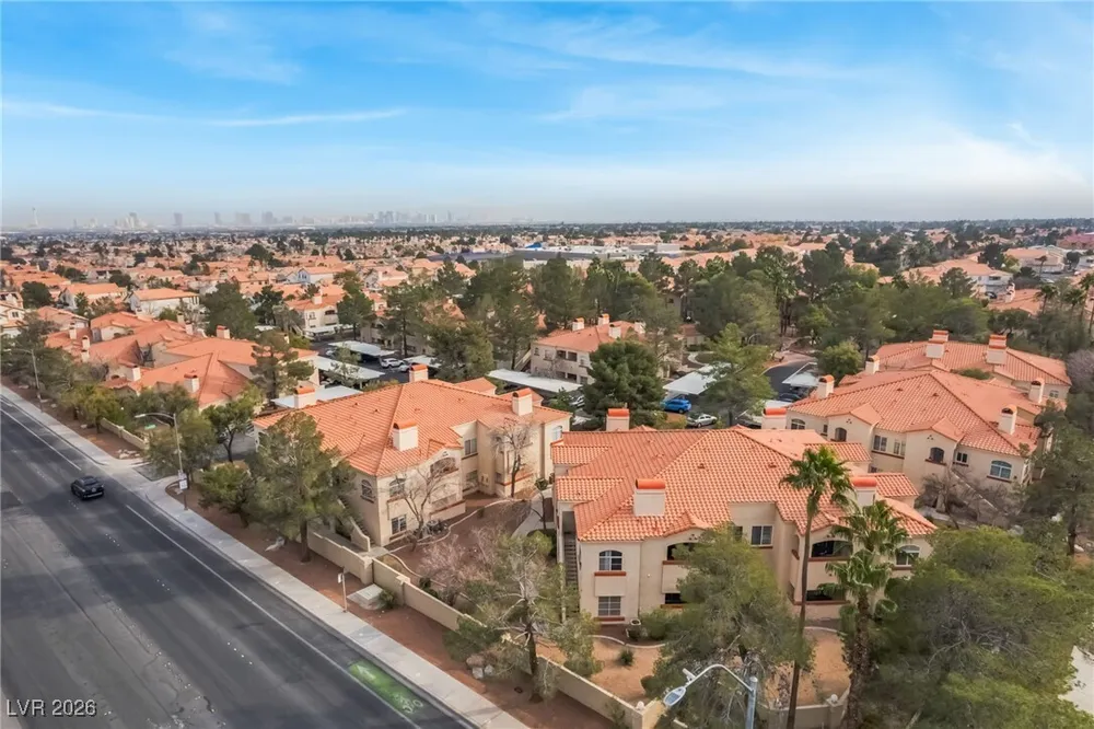 8432 Running Deer Ave, Las Vegas, NV 89145