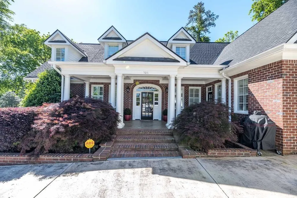306 Cascade Rd, Columbus, GA 31904-2808