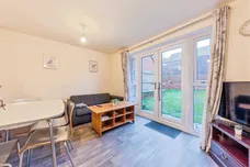 Penrhyn Way, Grantham
