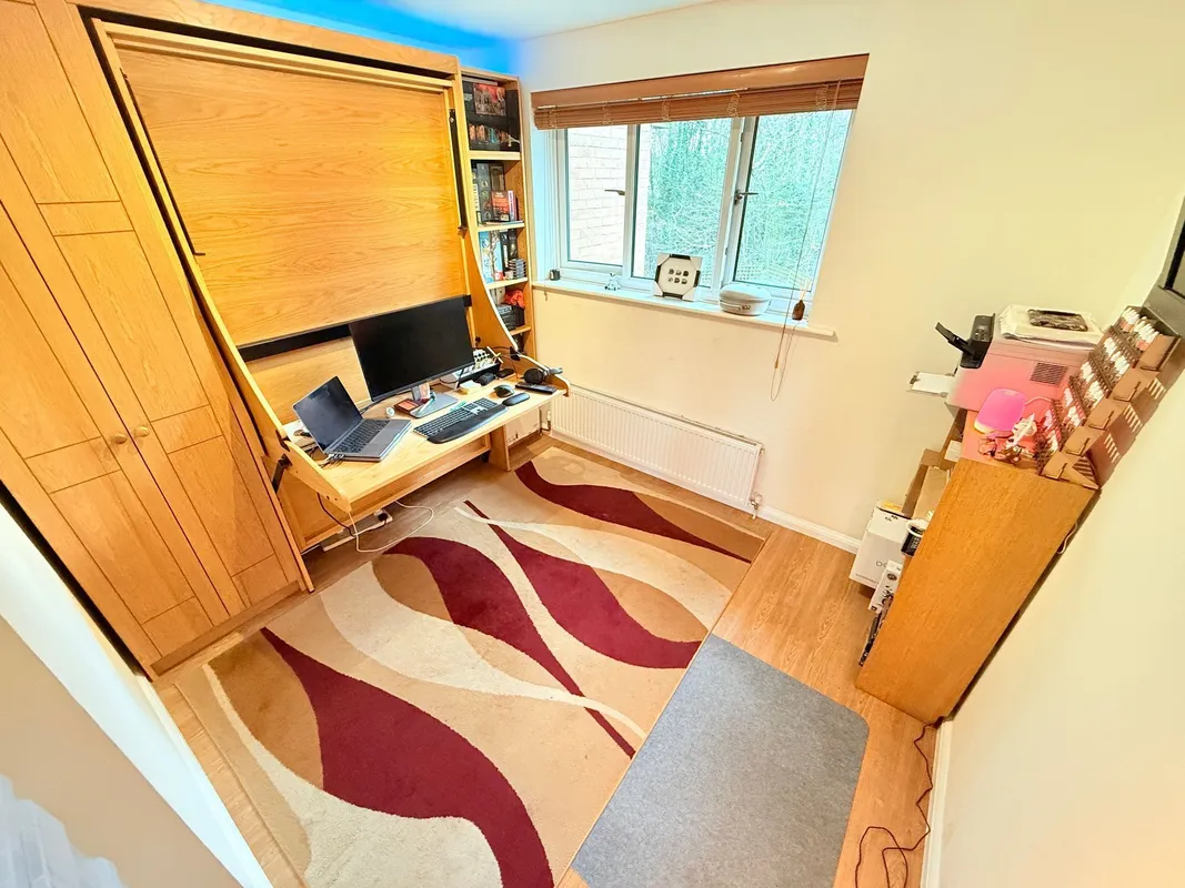 Marshalls Close, London, N11
