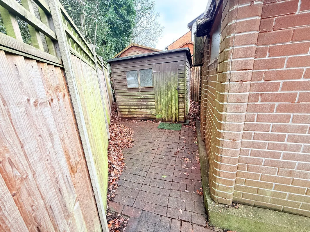 Marshalls Close, London, N11
