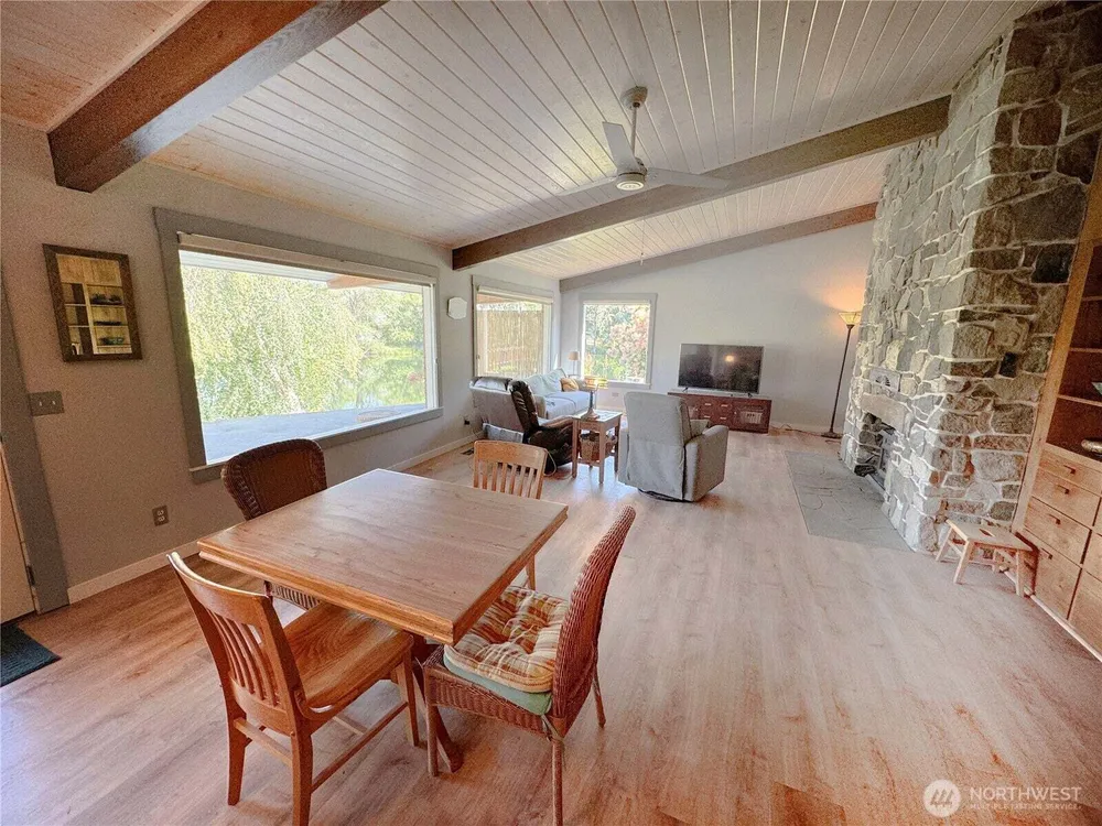 1616 Cherry St, Oroville, WA 98844