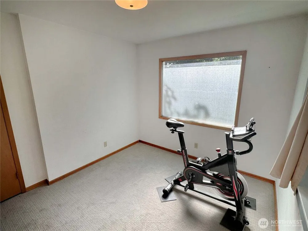 1616 Cherry St, Oroville, WA 98844
