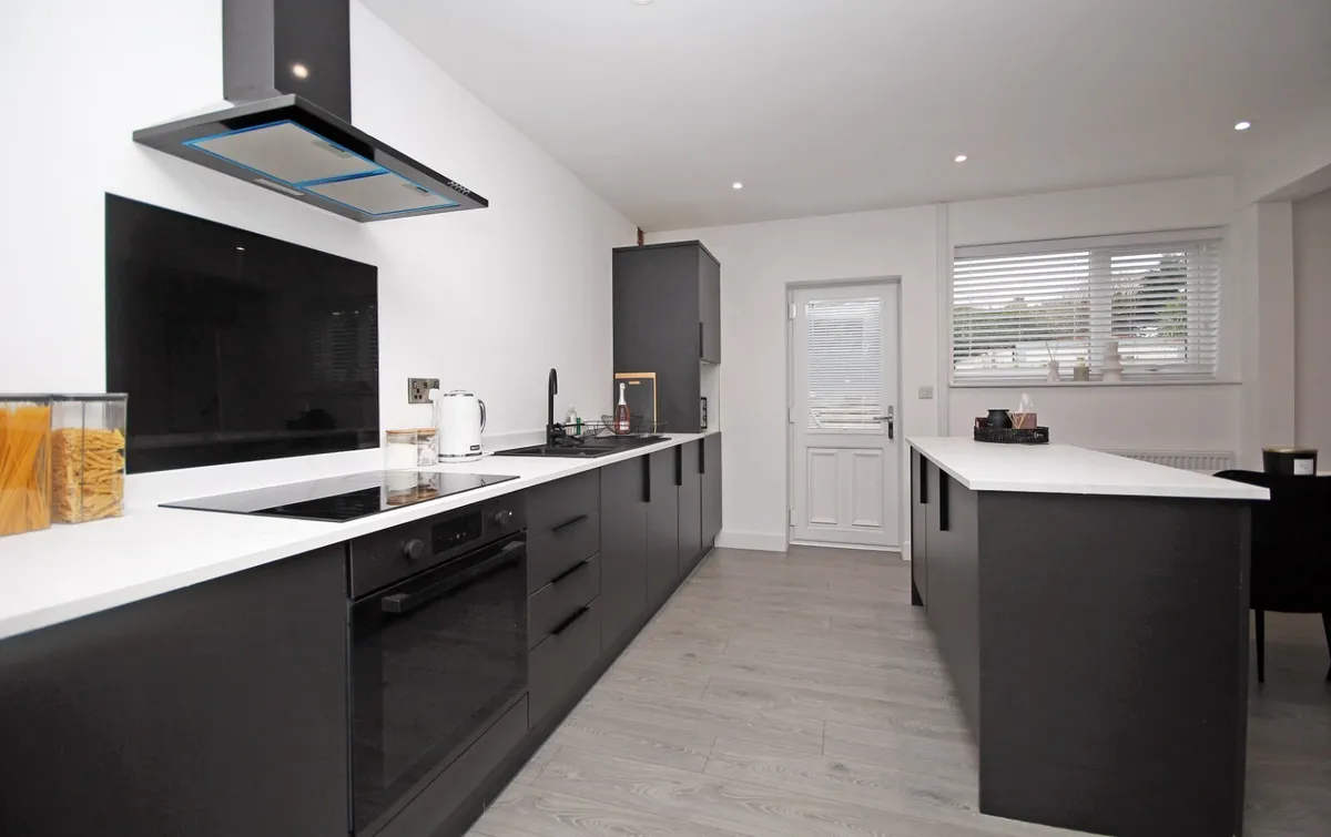 Maes Meurig, Gwalchmai, Holyhead, Isle of Anglesey, LL65