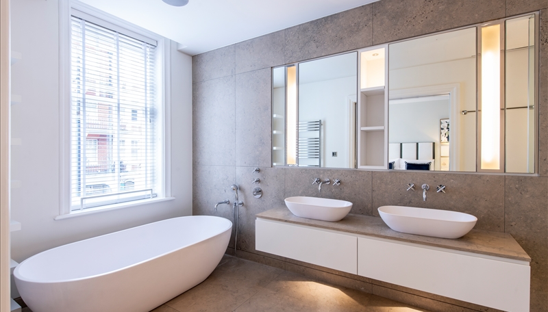 Three Bedroom Three Bathroom Apartment To Let  Duke Street Mayfair W1 Image 8