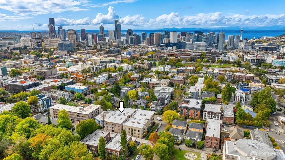 1726 15th Ave, Seattle, WA 98122