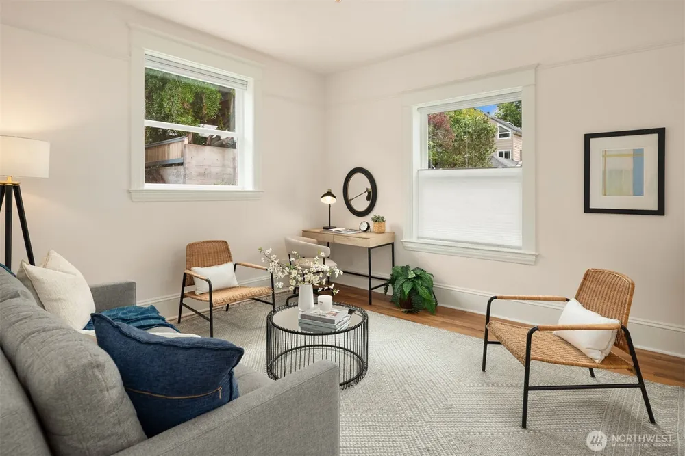 1726 15th Ave, Seattle, WA 98122