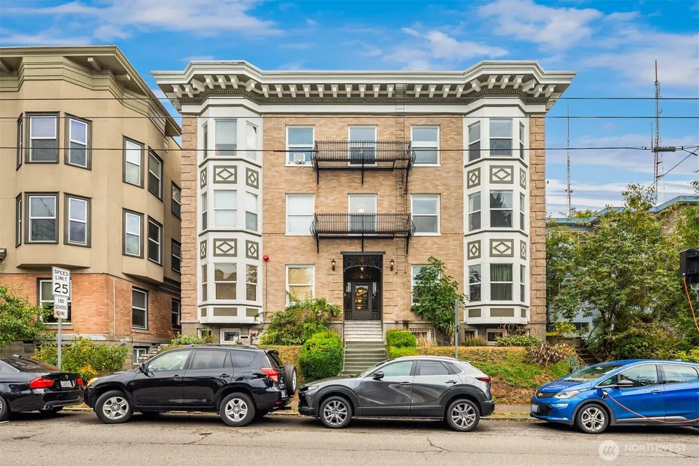 1726 15th Ave, Seattle, WA 98122