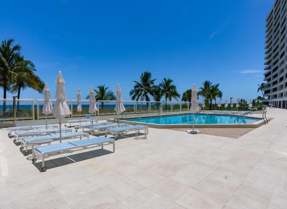 1400 S Ocean Blvd, Boca Raton, FL 33432