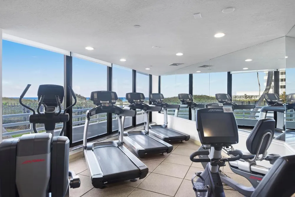1400 S Ocean Blvd, Boca Raton, FL 33432