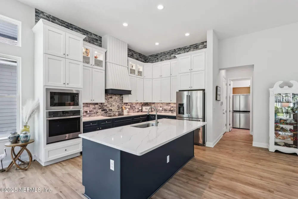 716 Palm Crest Dr, Ponte Vedra, FL 32081