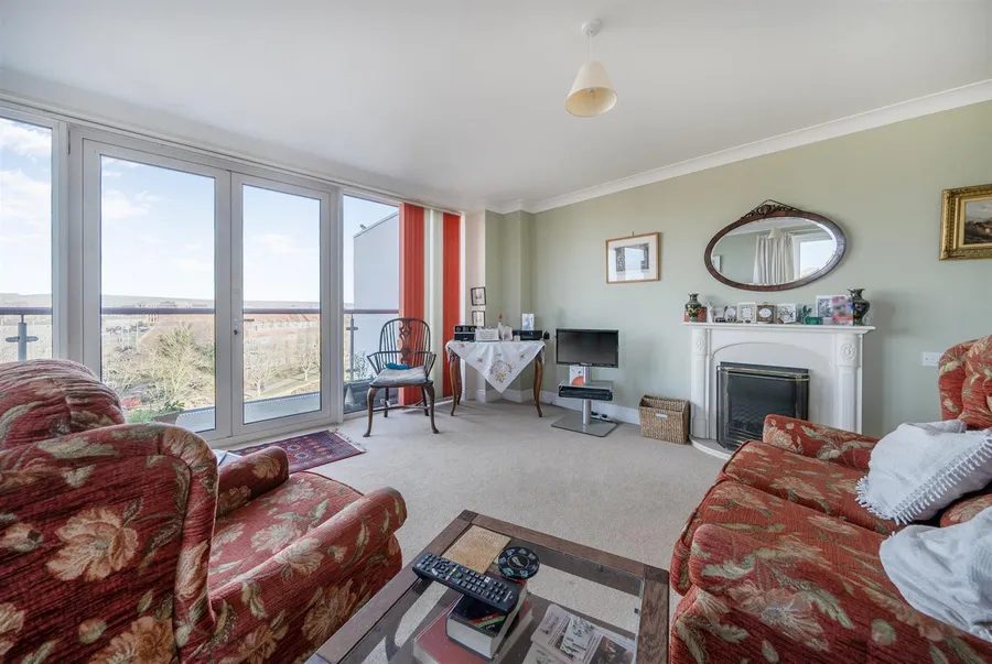 Property Image 12