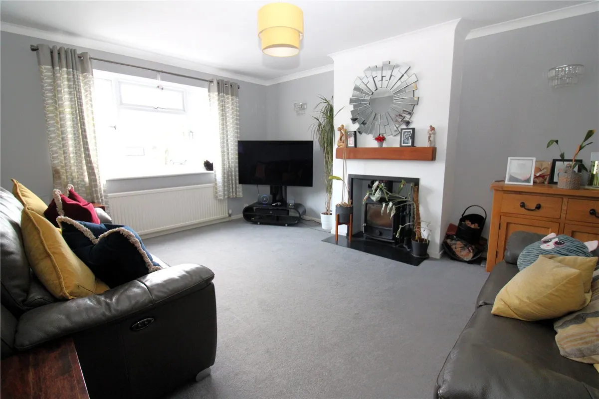 Romsey Avenue, Fareham, Hampshire, PO16