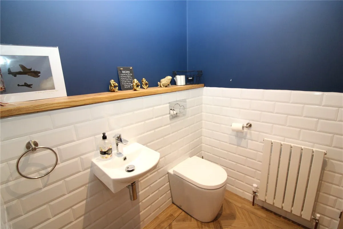 Romsey Avenue, Fareham, Hampshire, PO16