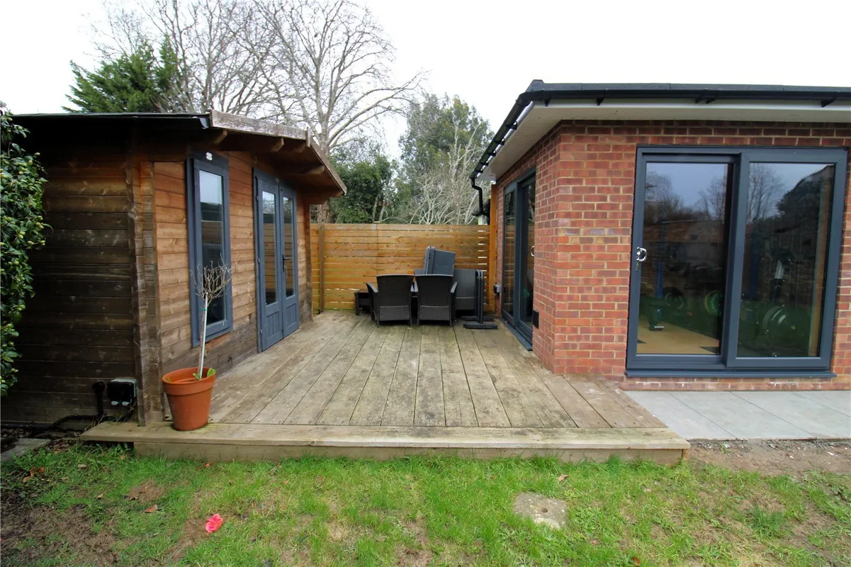 Romsey Avenue, Fareham, Hampshire, PO16