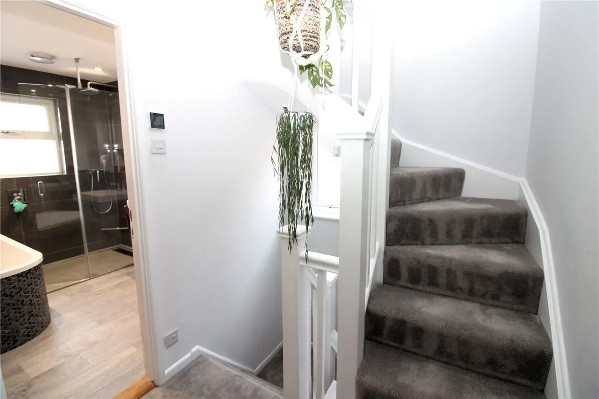 Romsey Avenue, Fareham, Hampshire, PO16