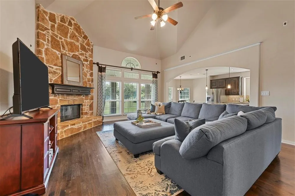 13811 Sorano Dr, Frisco, TX 75035