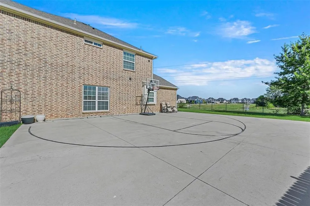 13811 Sorano Dr, Frisco, TX 75035