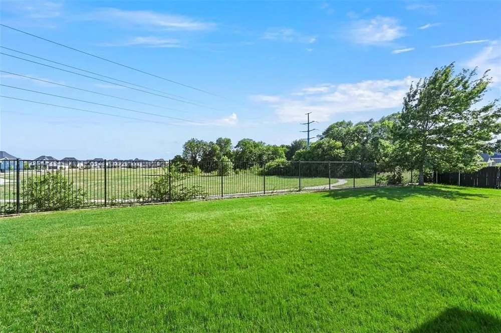 13811 Sorano Dr, Frisco, TX 75035