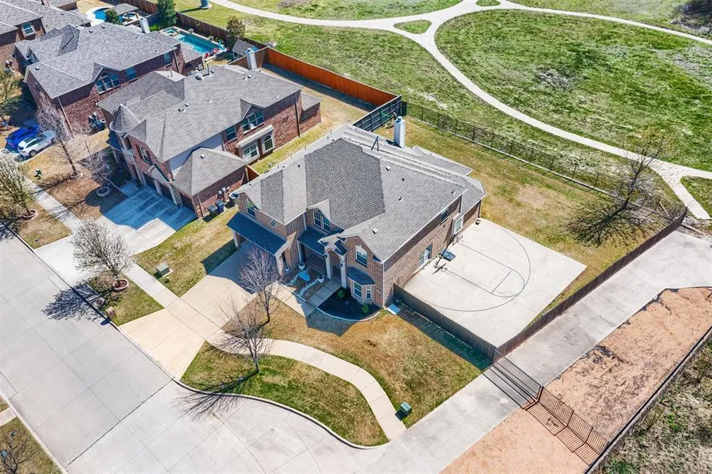 13811 Sorano Dr, Frisco, TX 75035