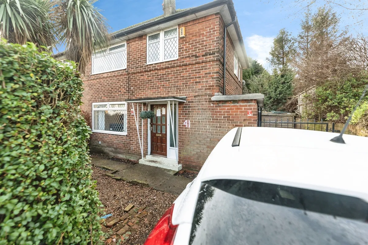 Nesfield View, Leeds