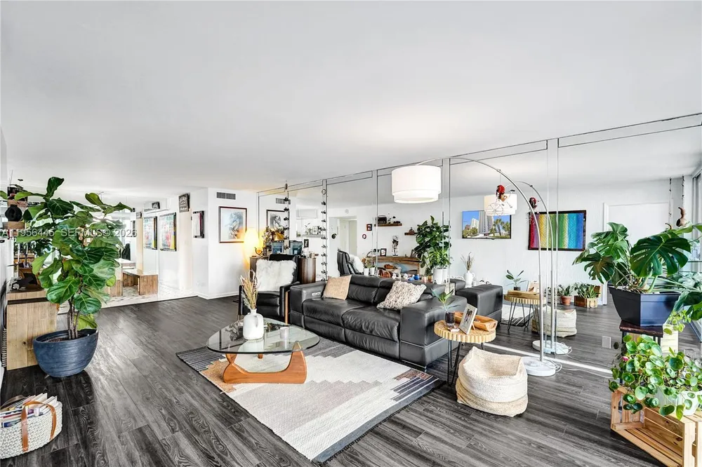 1370 S Ocean Blvd, Pompano Beach, FL 33062