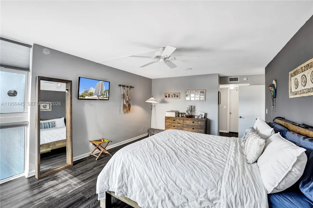1370 S Ocean Blvd, Pompano Beach, FL 33062