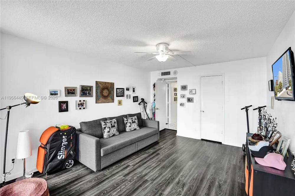 1370 S Ocean Blvd, Pompano Beach, FL 33062