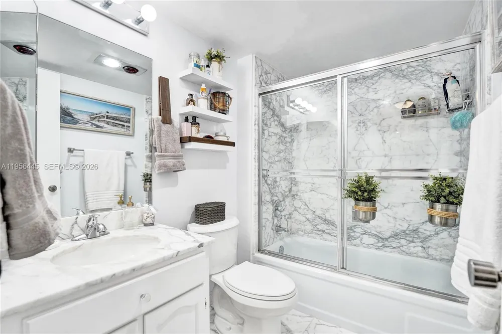 1370 S Ocean Blvd, Pompano Beach, FL 33062