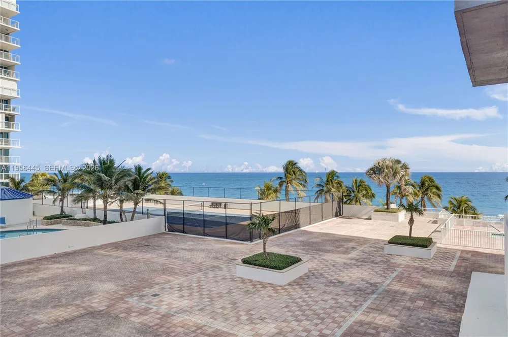 1370 S Ocean Blvd, Pompano Beach, FL 33062