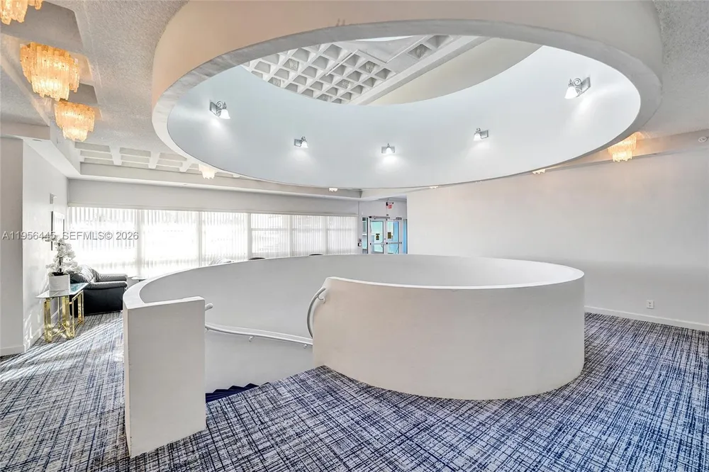 1370 S Ocean Blvd, Pompano Beach, FL 33062