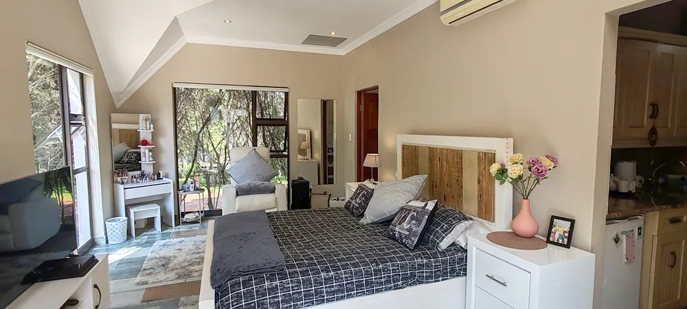 South Africa, North West, K'shane