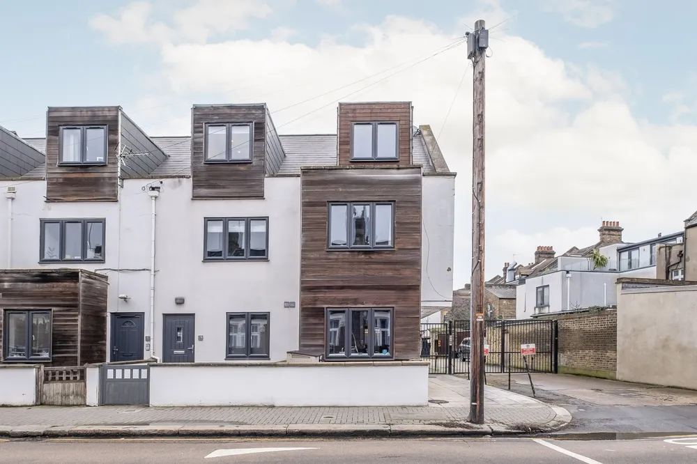 Kimber Road, London, SW18