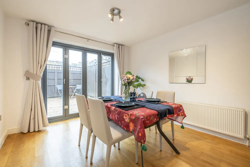 Kimber Road, London, SW18