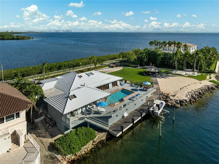 720 Lugo Ave, Coral Gables, FL 33156