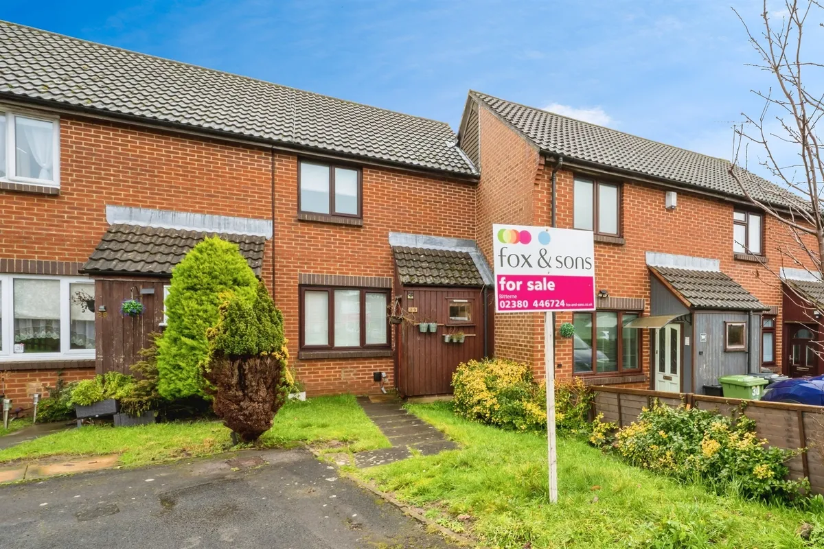 Cerne Close, West End, Southampton