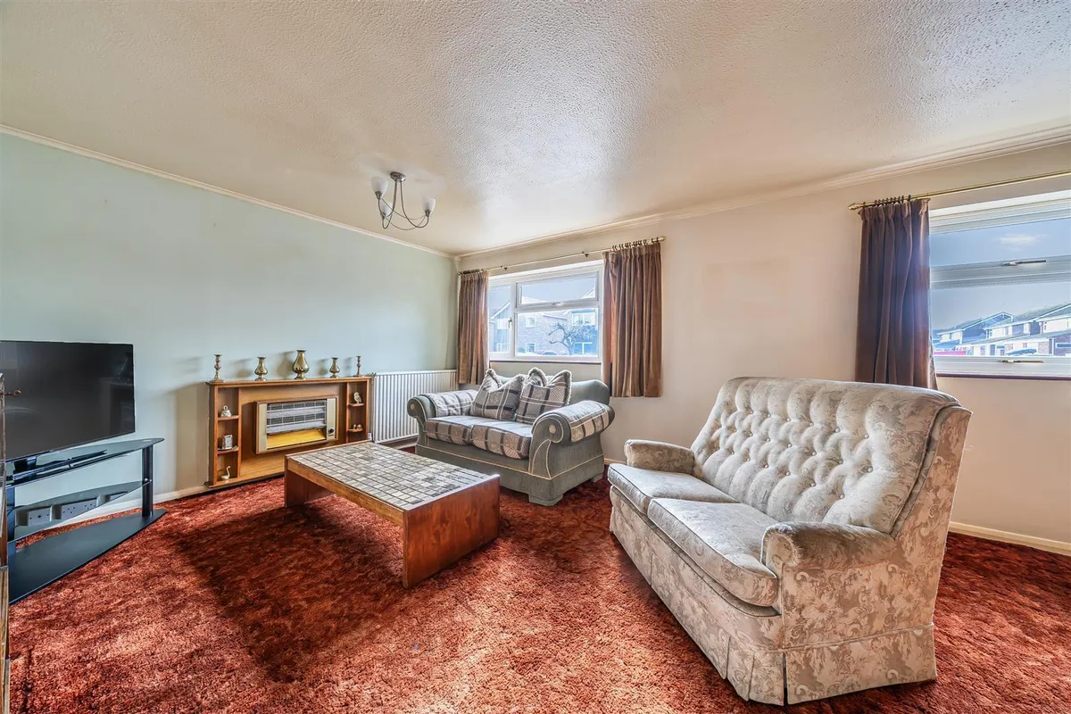 Woodgate Close, Grove, Wantage