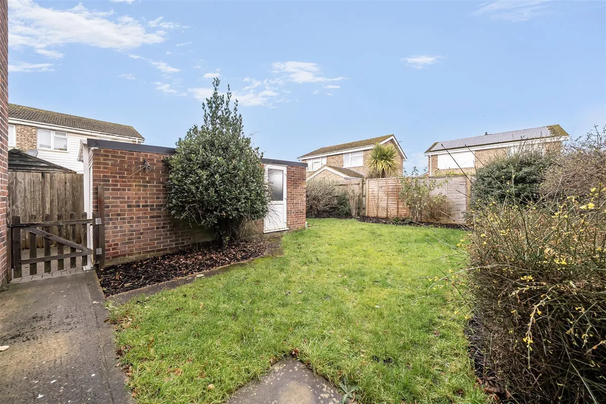 Woodgate Close, Grove, Wantage