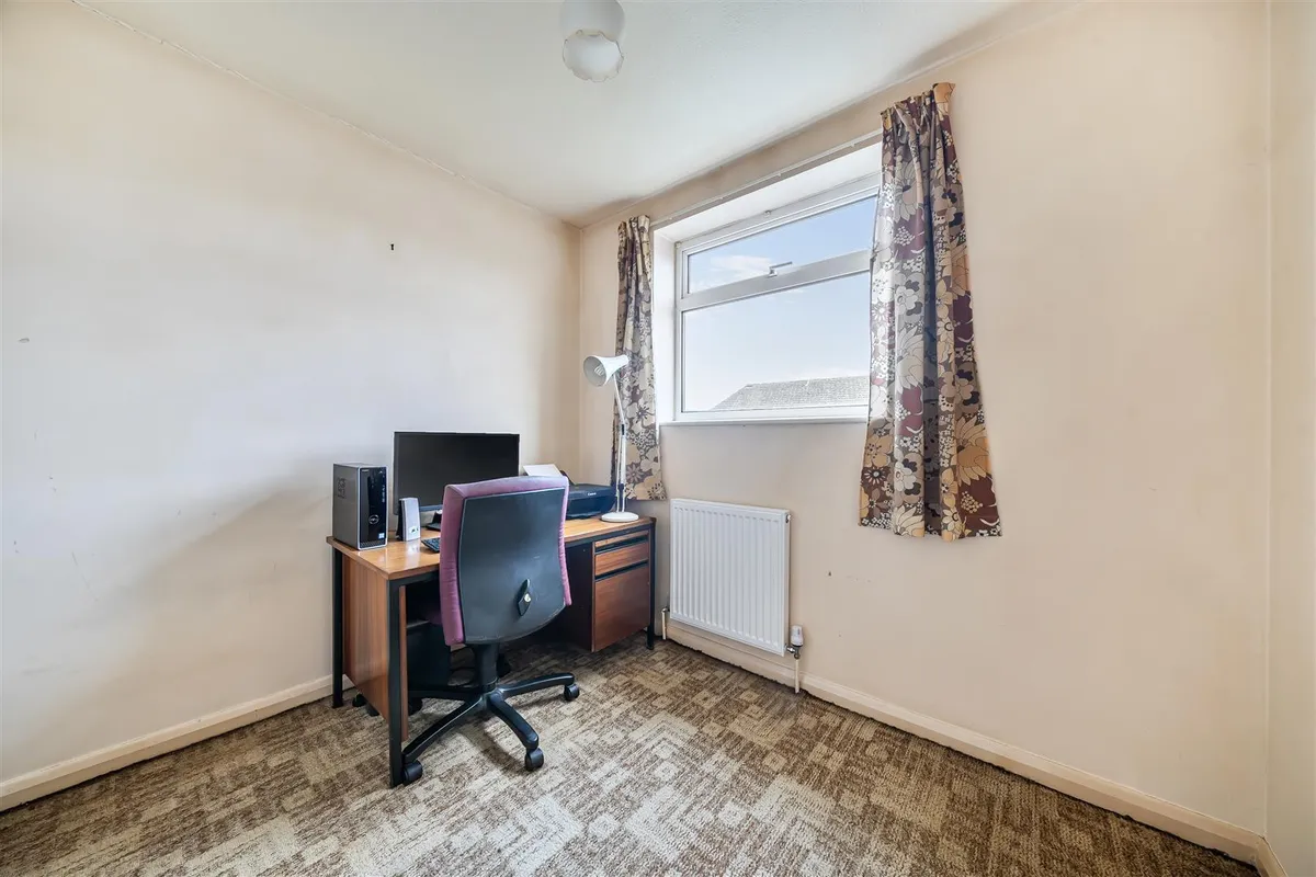 Woodgate Close, Grove, Wantage