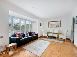 Linwood Close, London photo