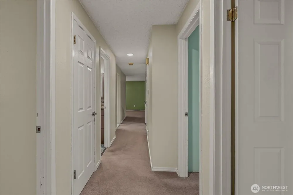 2207 Bremerton Ave NE, Renton, WA 98059