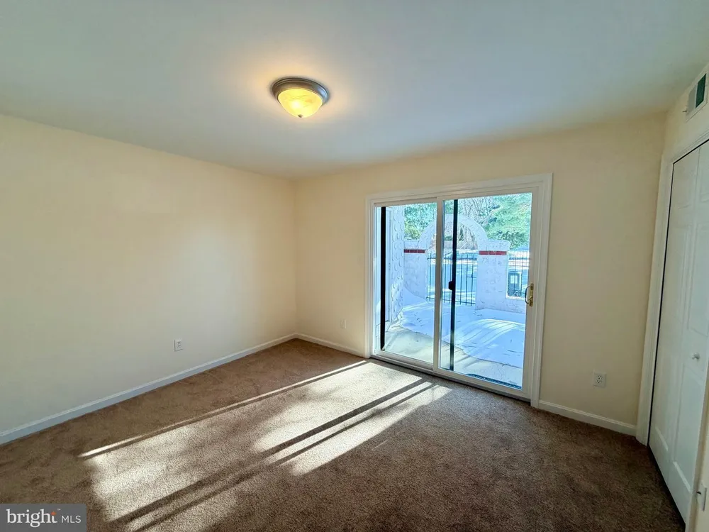 3 Queen Victoria Ct, Chester, MD 21619