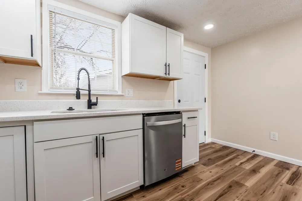 3586 Alkire Rd, Grove City, OH 43123